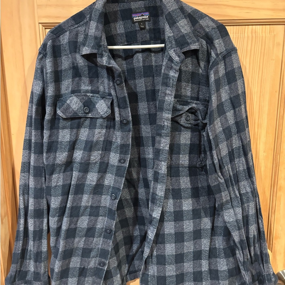 Patagonia Gray Checkered Organic Cotton Shirt